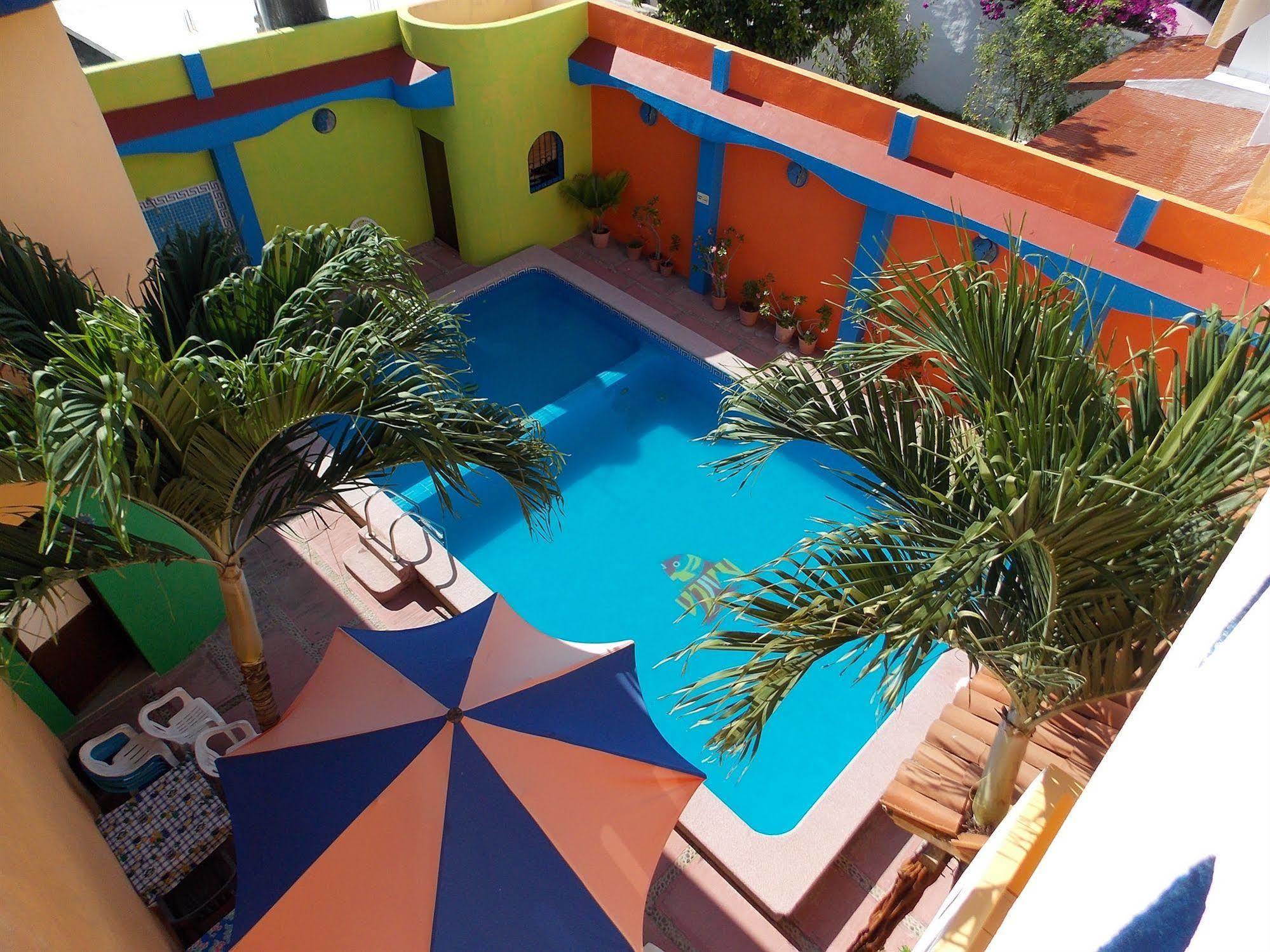 Hôtel Bahia à Barra de Navidad Extérieur photo