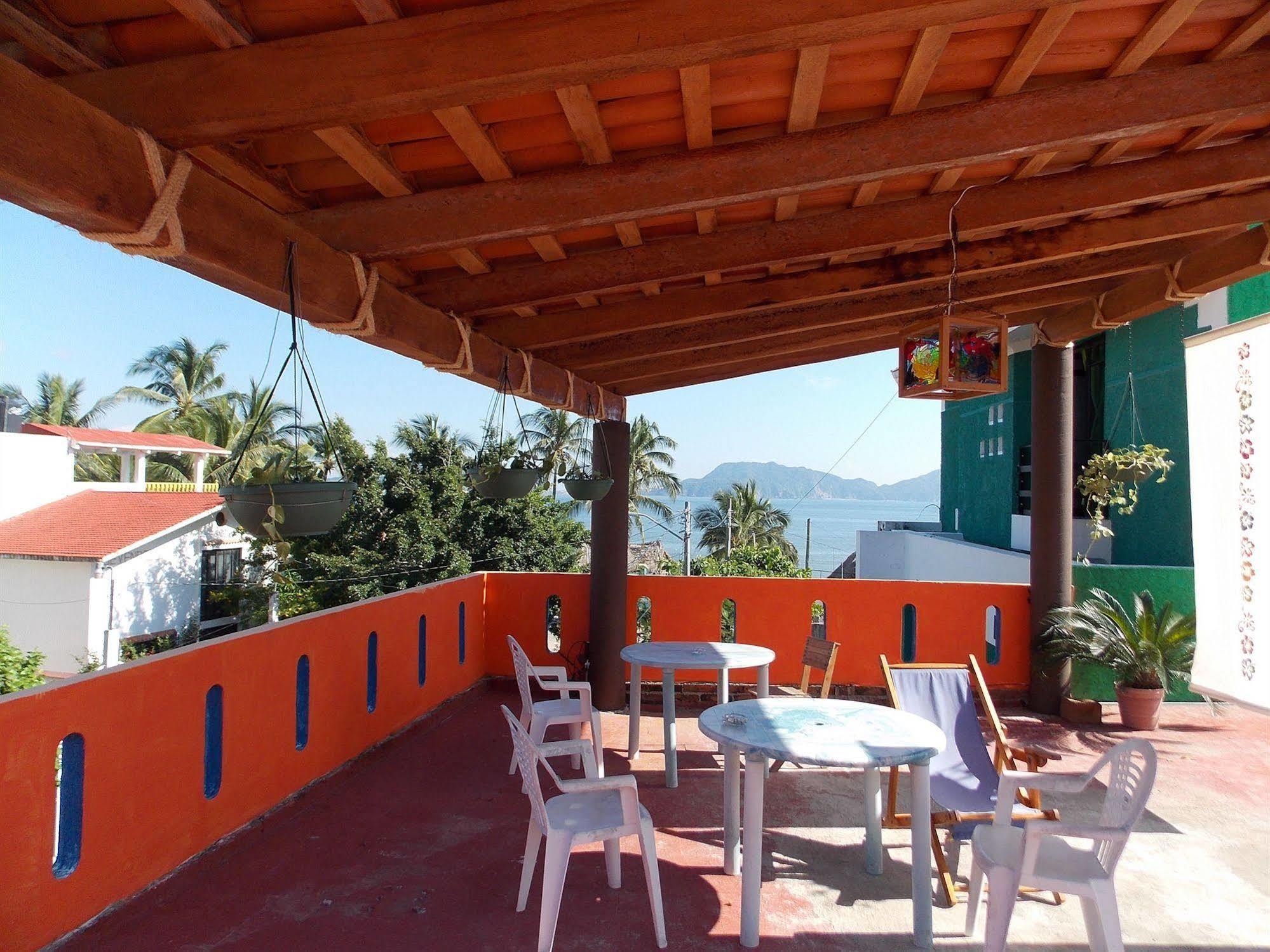 Hôtel Bahia à Barra de Navidad Extérieur photo